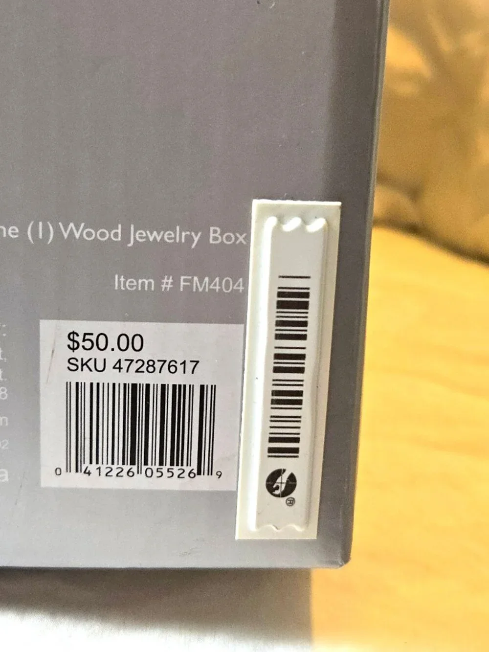 NEW IN BOX NIB BEAUTIFUL NEW UNUSED jewelry box. Swing-out drawers. GIFT QUALITY